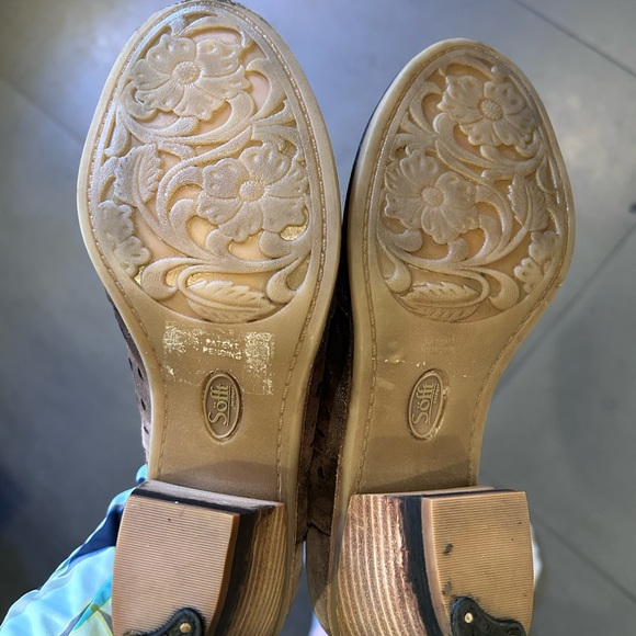 Sofft Millard leather peep toe booties / heels - Picture 5 of 5